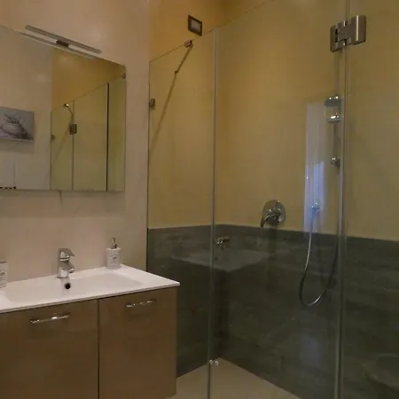 Villa Varenna Bed & Breakfast *