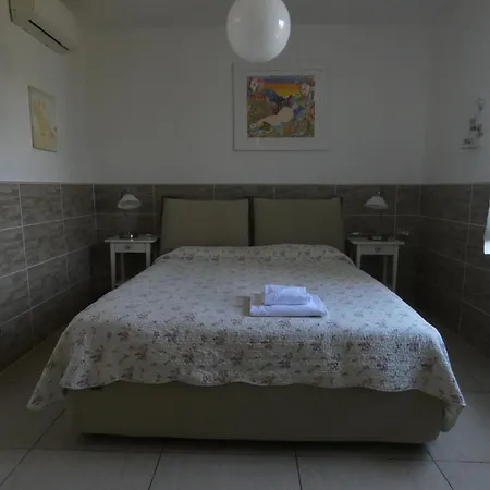 Villa Varenna Bed & Breakfast